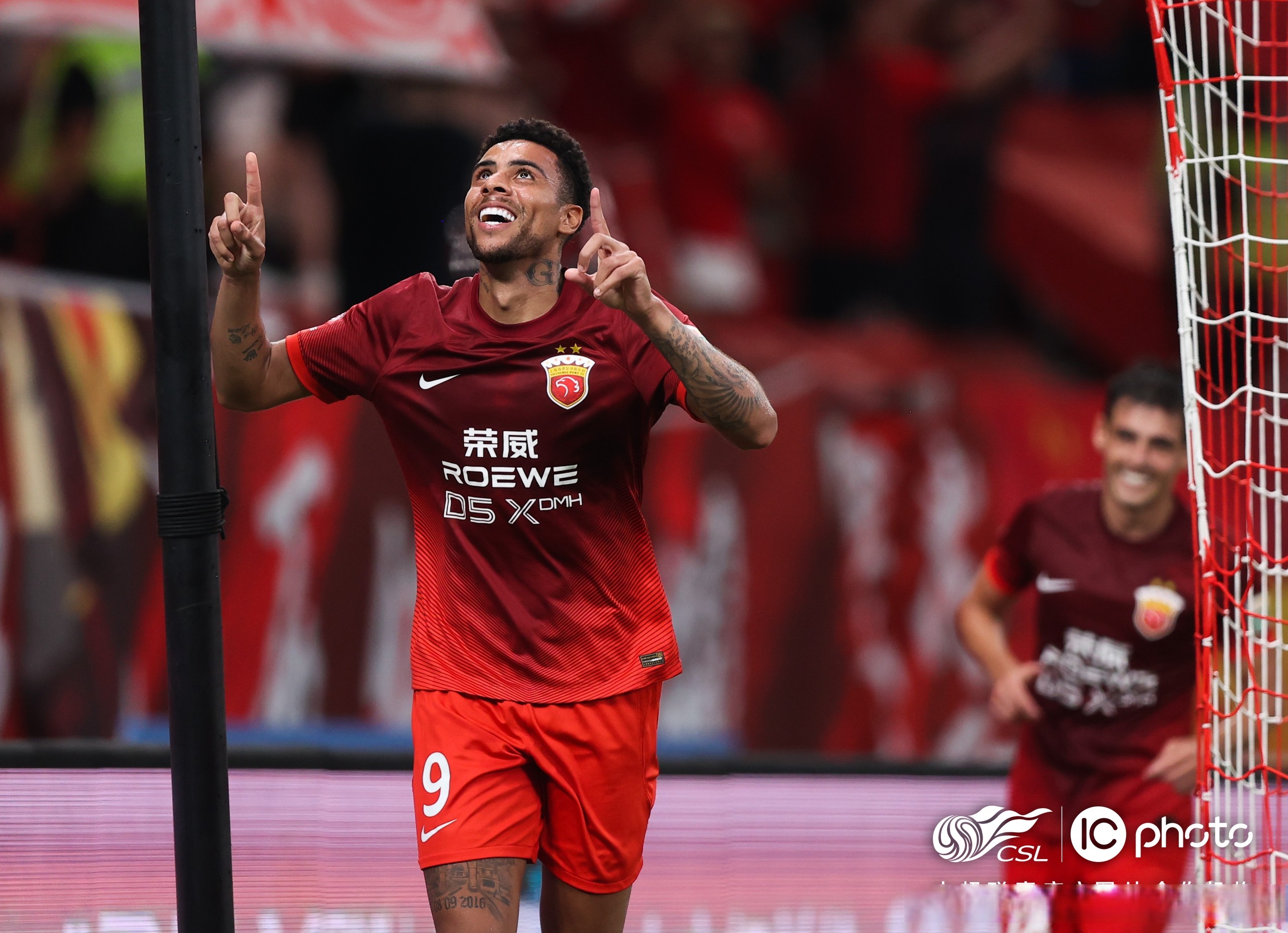 乐动体育入口-关于重磅！阿贾克斯扳平良机备战意大利杯迎来里程碑环节打磨，冲刺阶段上海海港更衣室发声的信息