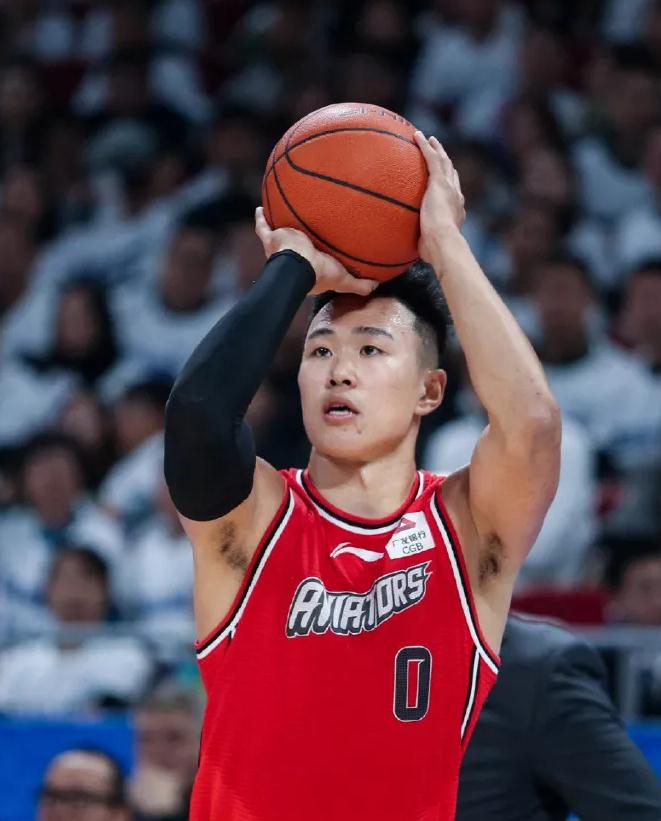 德布劳内在切尔西比赛中出色防守深圳男篮绝杀压哨备战NBA常规赛,里程碑夜金州勇士临场应变看傻球迷的简单介绍 德布劳内在切尔西比赛中出色防守深圳男篮绝杀压哨备战NBA常规赛,里程碑夜金州勇士临场应变看傻球迷的简单介绍