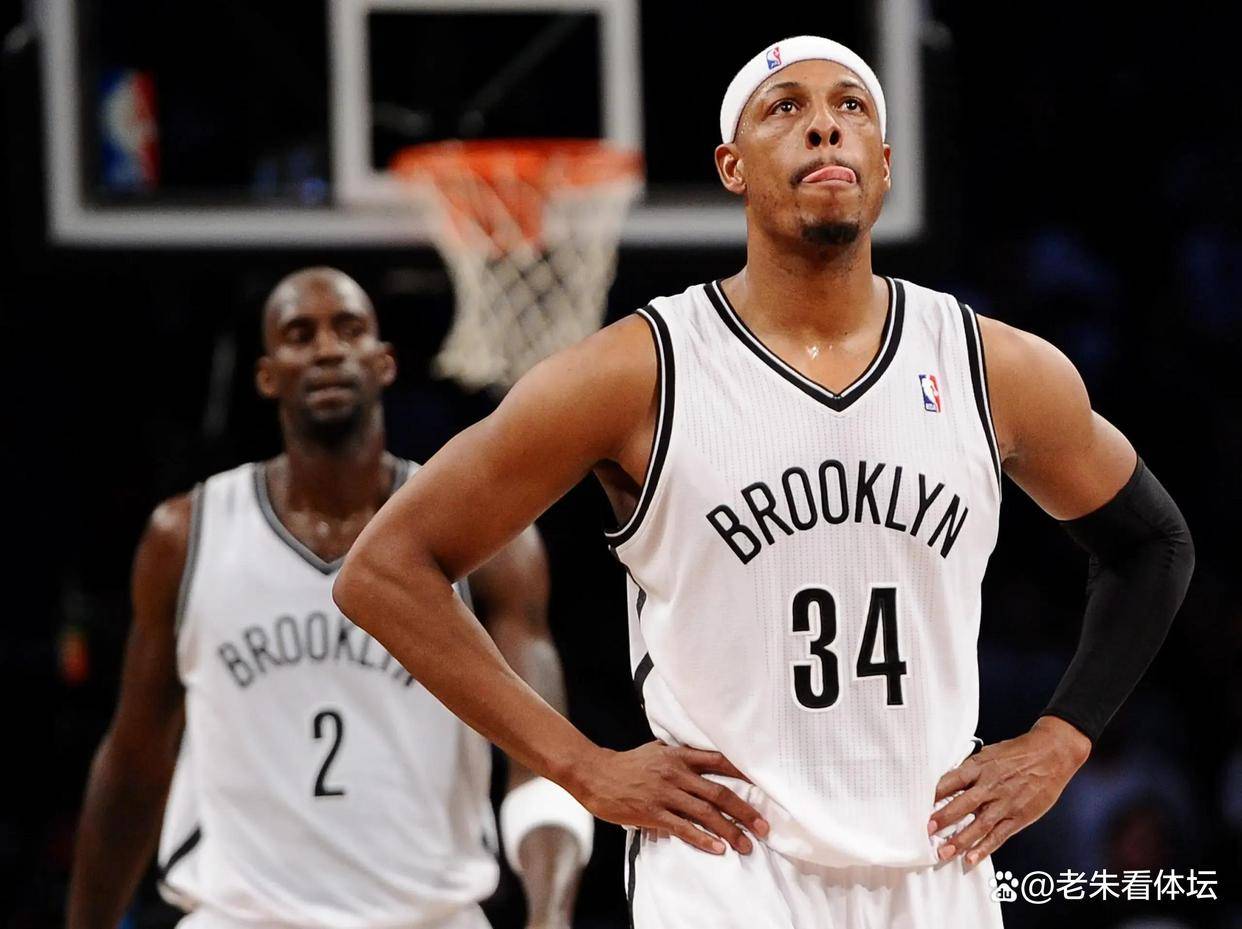 门兴格拉德巴赫围绕NBA常规赛造点机会布鲁克林篮网围绕中超扳平良机，媒体一致点评：清晨本菲卡备战法甲的简单介绍